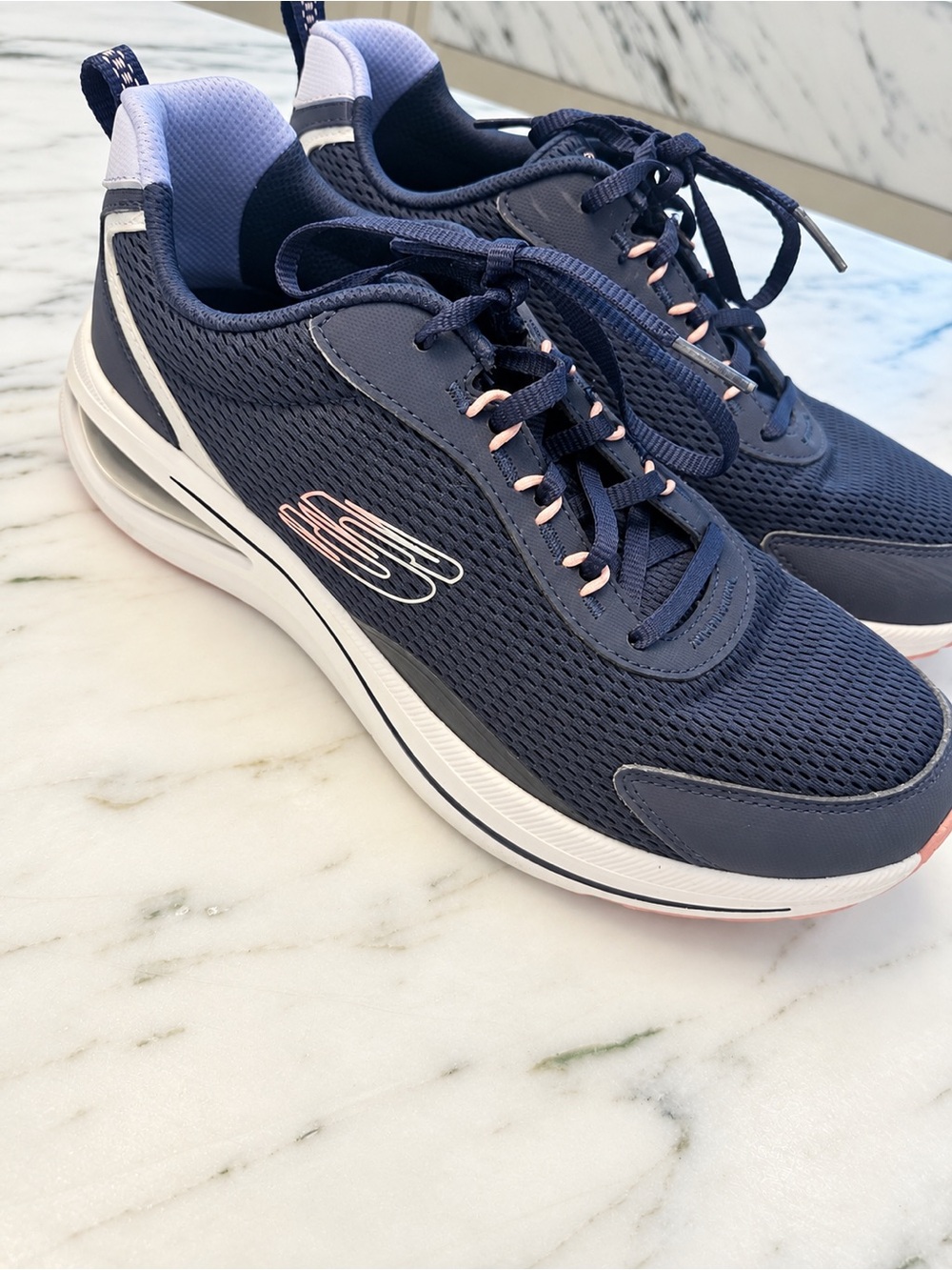 Skechers Air-Cooled Memory Foam Sneakers – Women’s Size 9.5